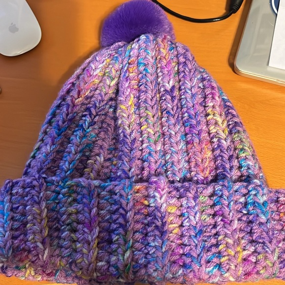 Handmade knitted Hat very cute Purple with a Pom Pom on Top - Picture 4 of 9